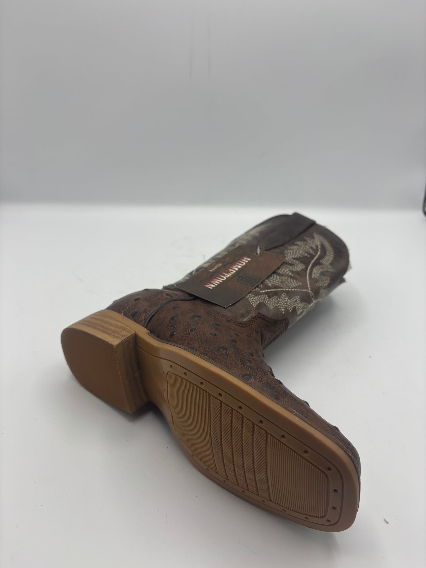 Avestruz - Brown - Square Toe - Single Stitched