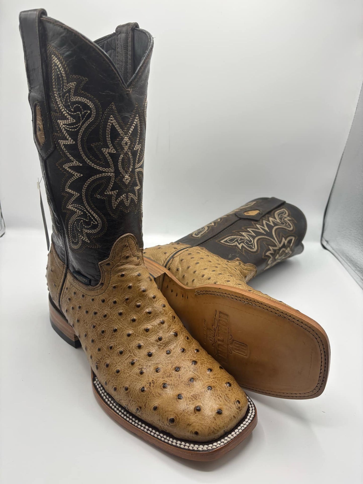 Avestruz - Honey - Square Toe - Double Stitched